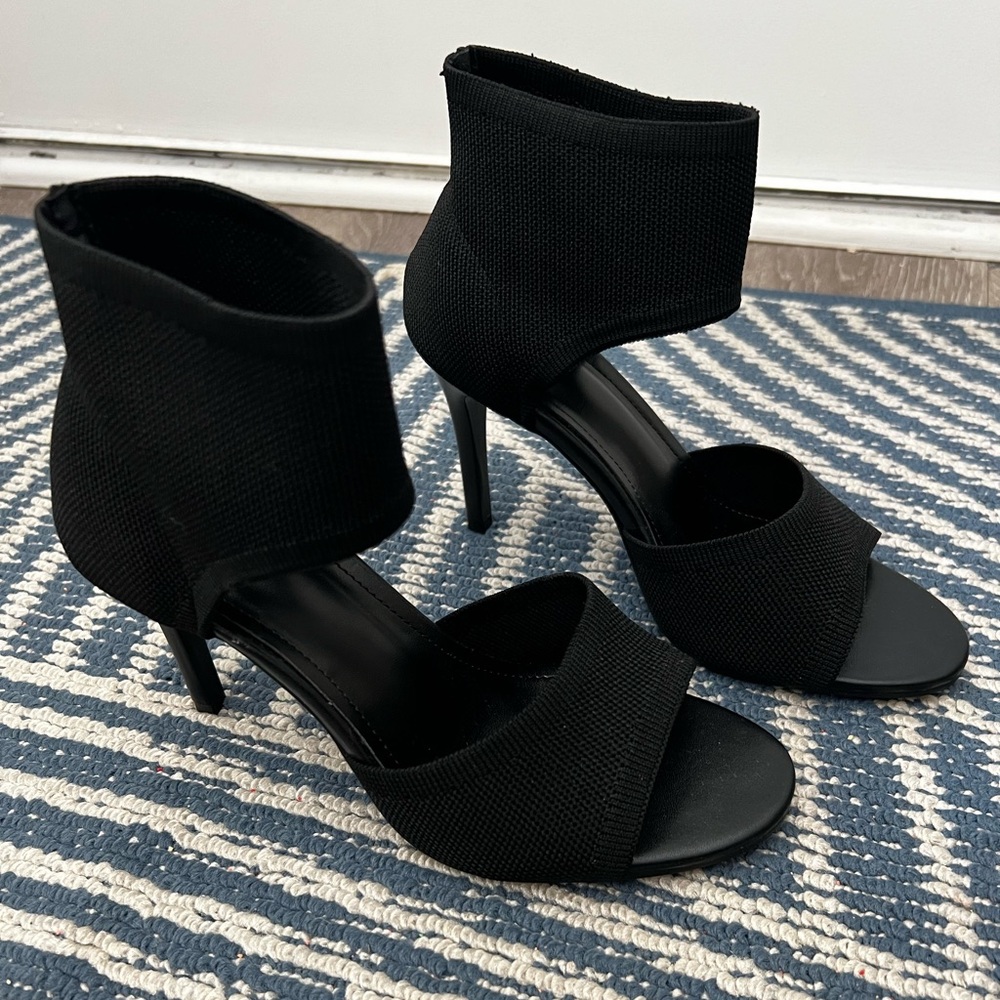 Elegant Black Women's Heeled Sandals